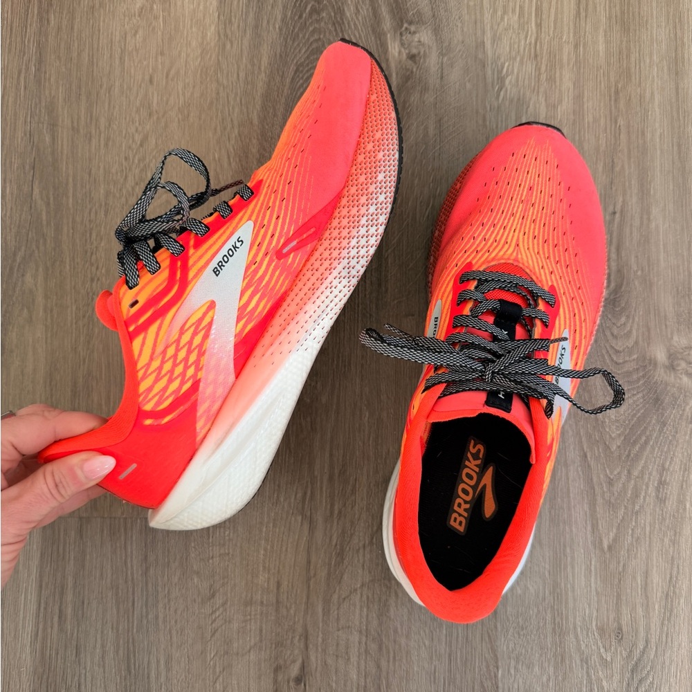 Brooks Hyperion Max